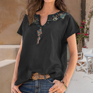 T-shirt ampia in stile etnico con scollo a V